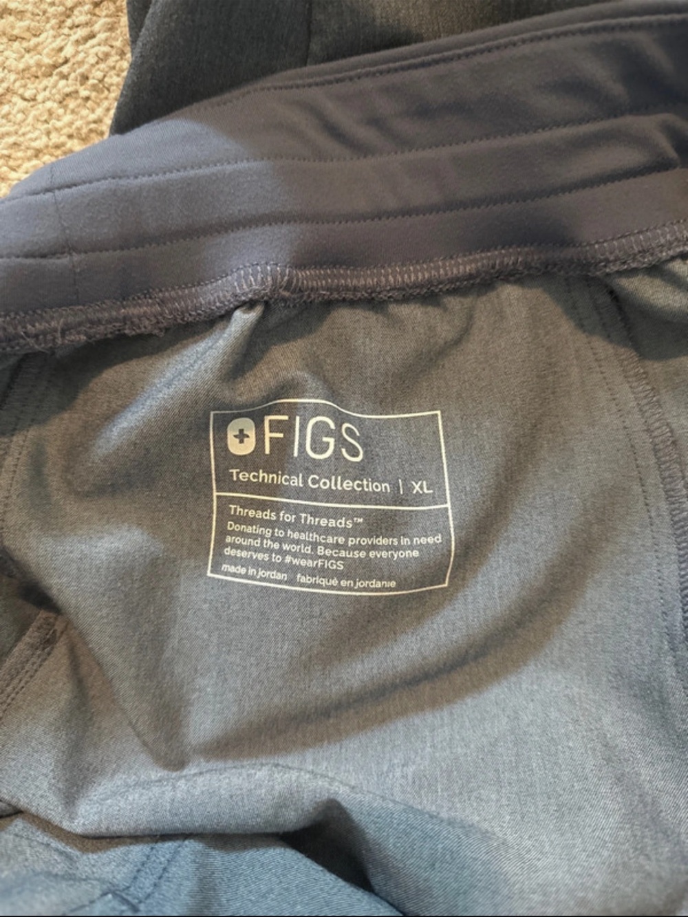 Figs Scrub Set - Picture 3 of 5
